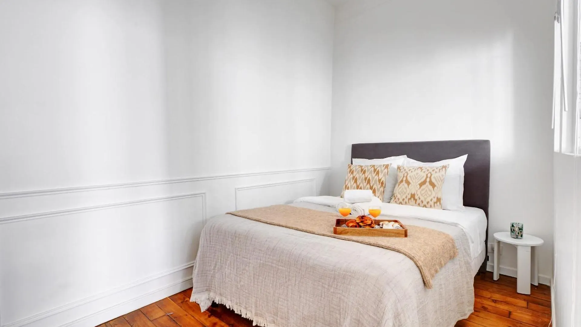 Apartment Notre Dame & Seine - Latin Quarter - 1br - Cityapartmentstay Paris