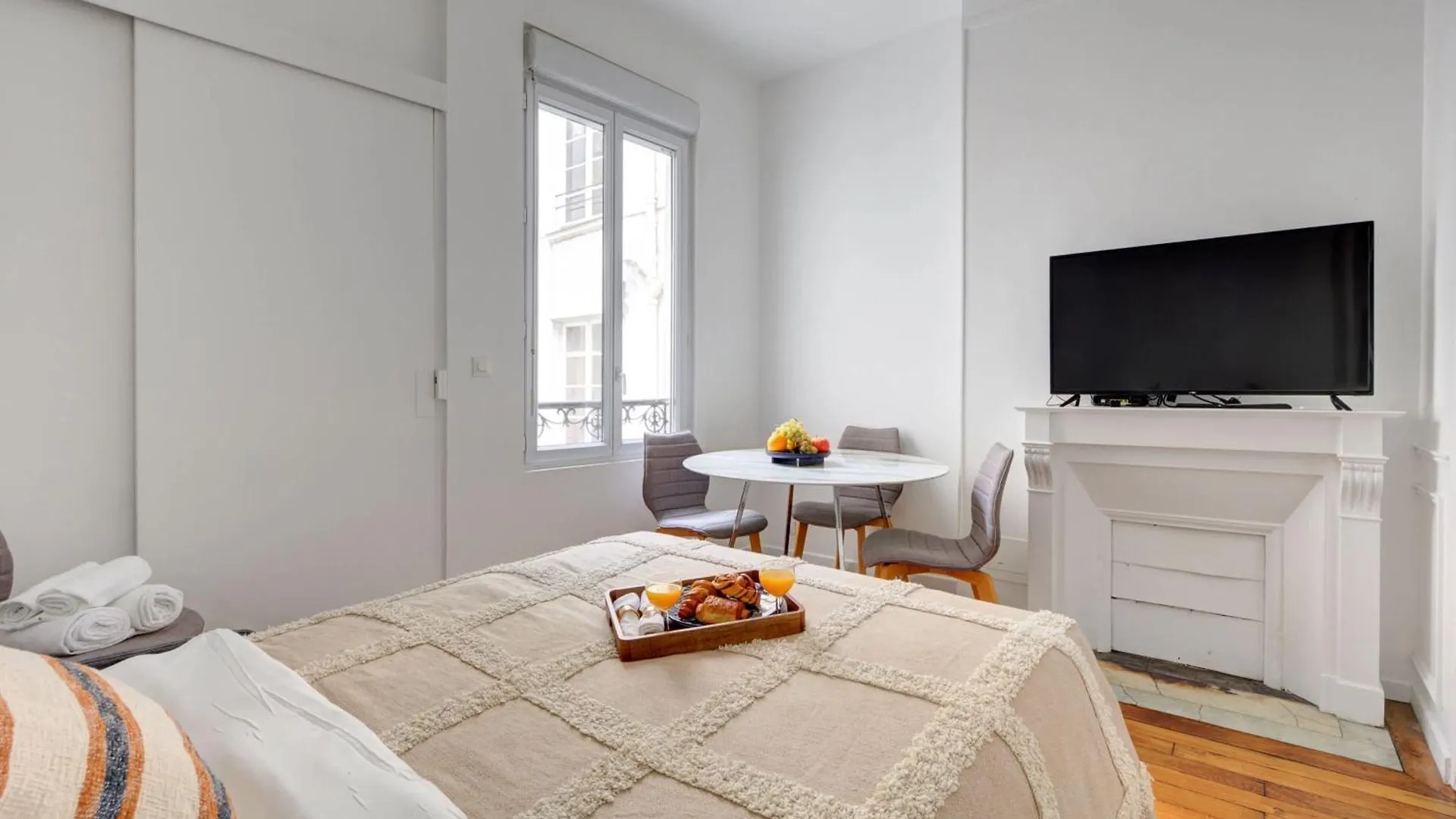 Notre Dame & Seine - Latin Quarter - 1br - Cityapartmentstay Apartment *